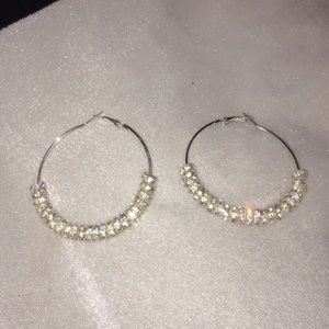 Earrings hoops